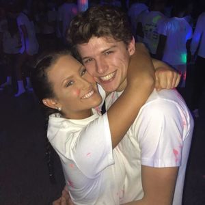 Meet your Posher, Logan